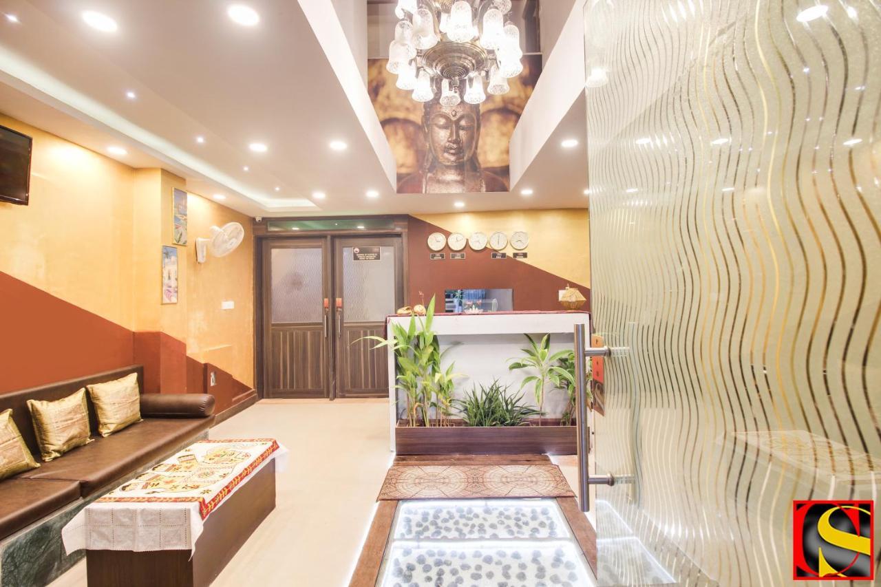 Candolim Sands Hotel Exterior foto
